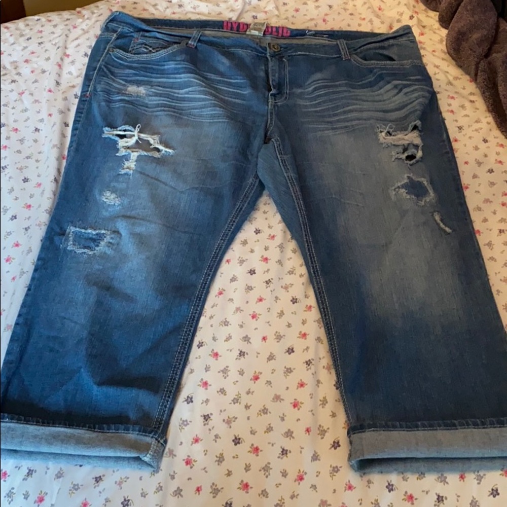 Hydraulic Capri Jean